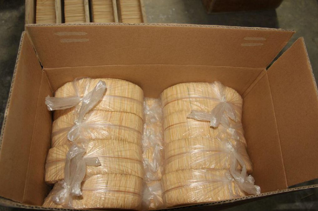 High-quality wood toothpicks made by toothpick machinery
